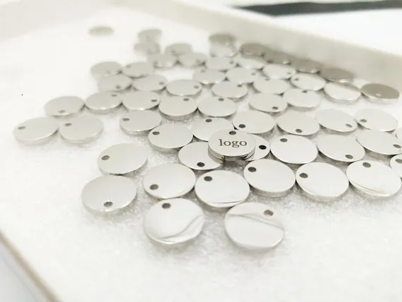 Charms 50pcs 10mm Custom Tags free Laser engraving Disc Mirror Polished Charm Engravable NecklaceTag Custom Metal 230729