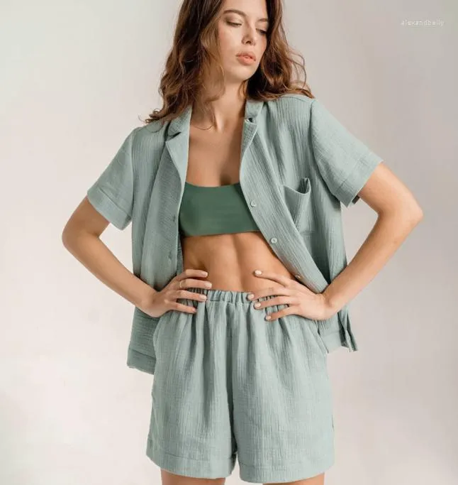 Kvinnors sömnkläder 2023 Cotton Home Suit For Women Lapel Nightwear Single Breasted Pyjamas Set With Shorts Pure Color Pocket