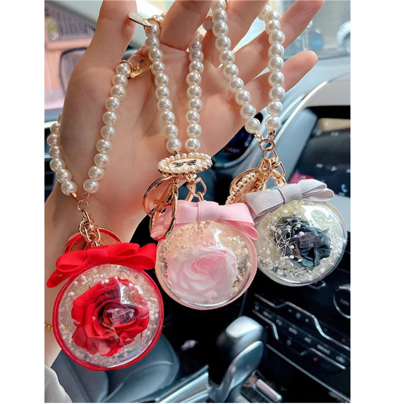 Creative Nature Rose Car Keychain Butterfly Eternal Flower Pearl Chain Keychain Valentine's Day Gifts Home Car Key Chains