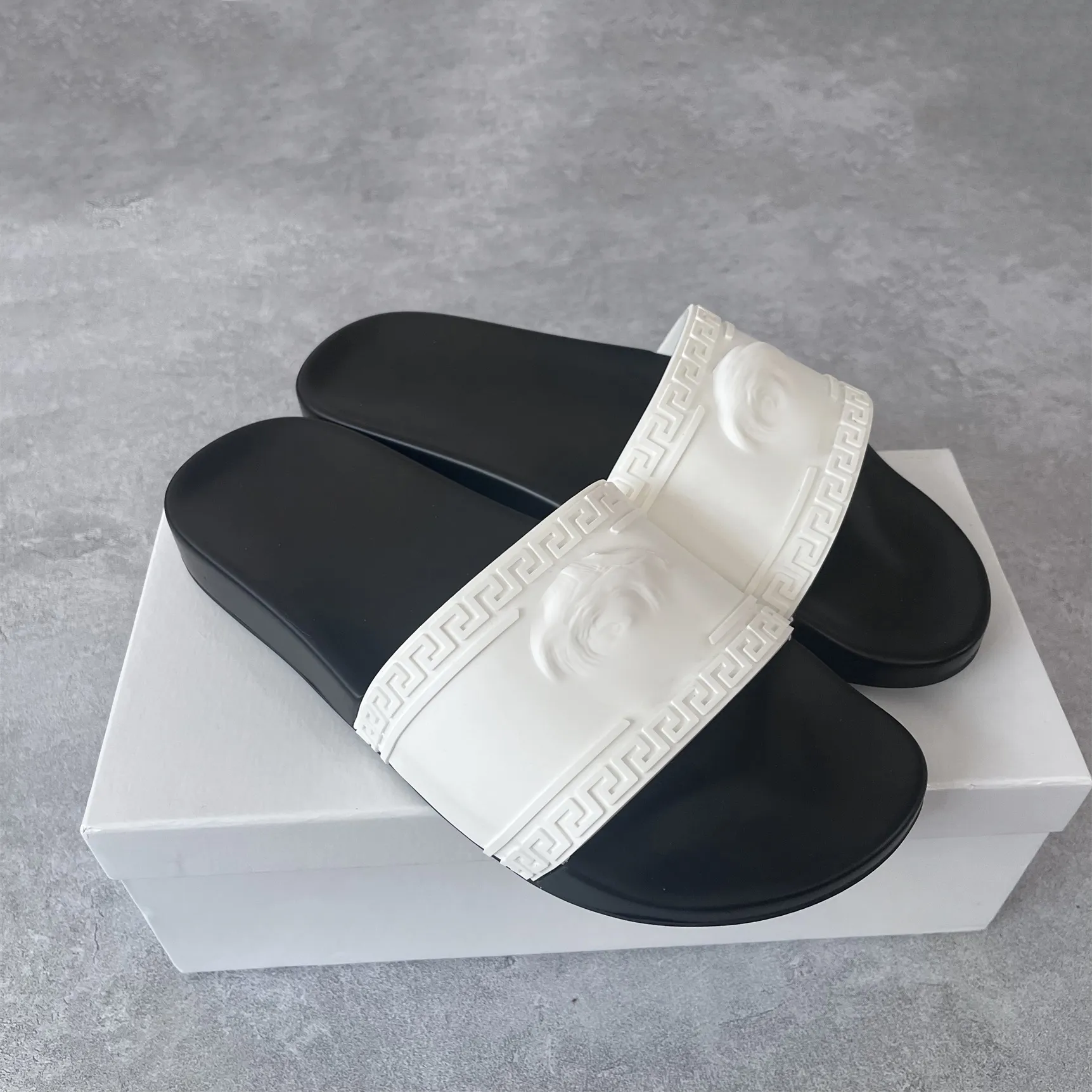 Luxury Designer PALAZZO Black Slide Sandals New Fashion Classic Casual ...