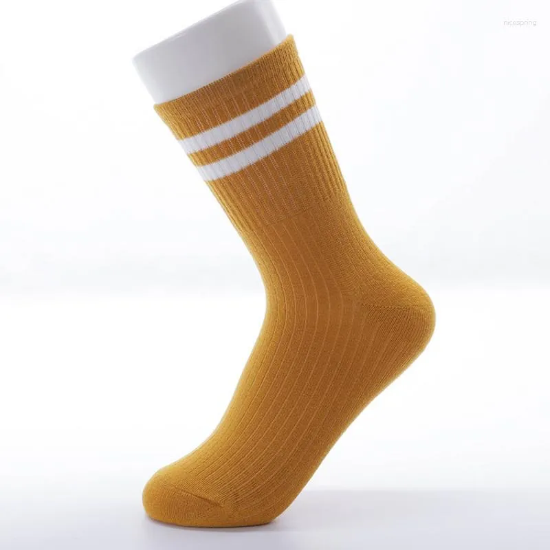 Sports Socks Herfst/Winter nieuwe stijl twee-bar gestreepte vrouwen tube sokken mode eenvoudigeスポーツ
