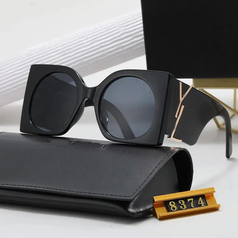 Black Plastic 8-Grid Eyeglass Organizer Case, Slotted Sunglass Storage Box for Women Sunglasses Cases