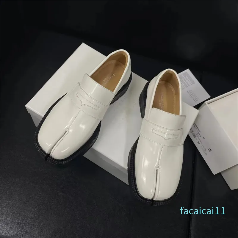 Lace-Up Shoes Babouches 2023 Designer Summer Platform Shoes Madison Woman Fashion Derma Loafers Loafers Size 35-40