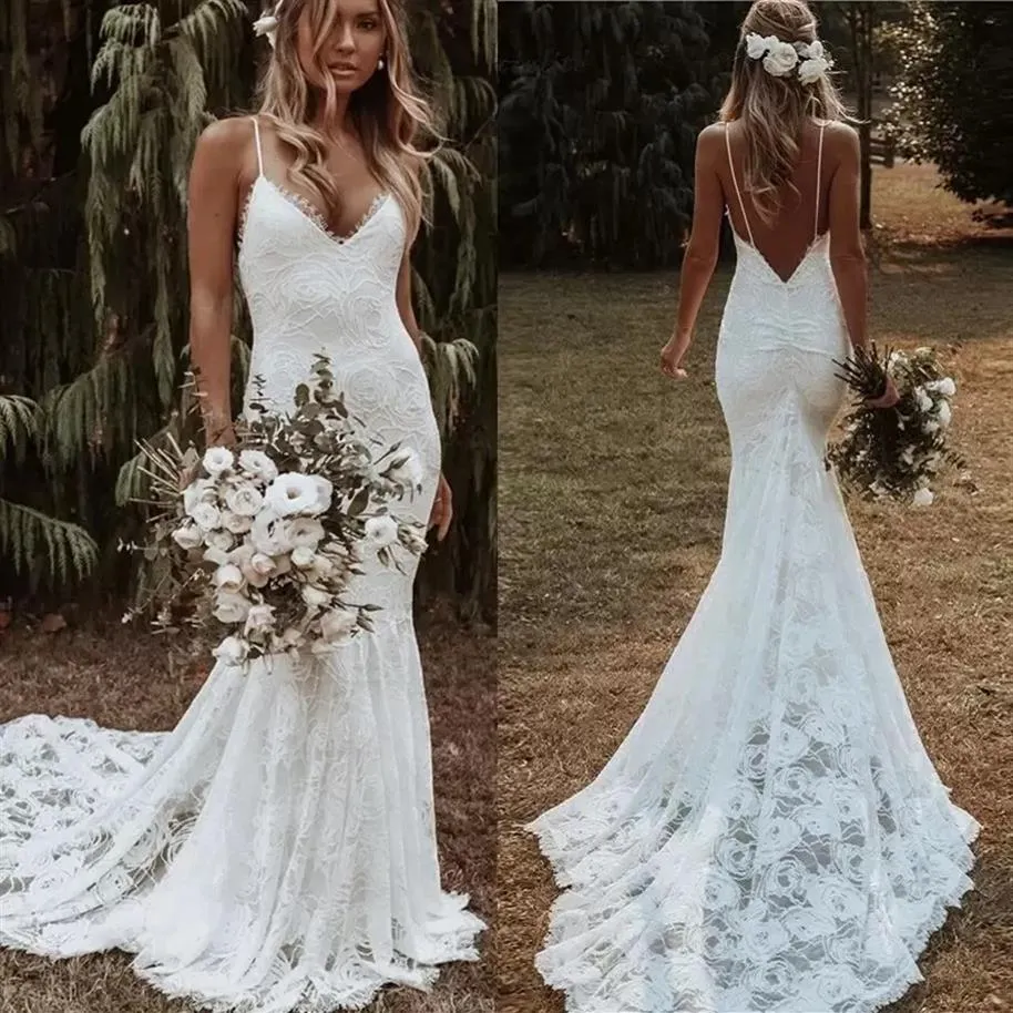 Bohemian Mermaid Wedding Dresses 2022 Backless Lace Applique Beach Country Spaghetti Straps Brudklänningar Vestido de Noiva CG001281I