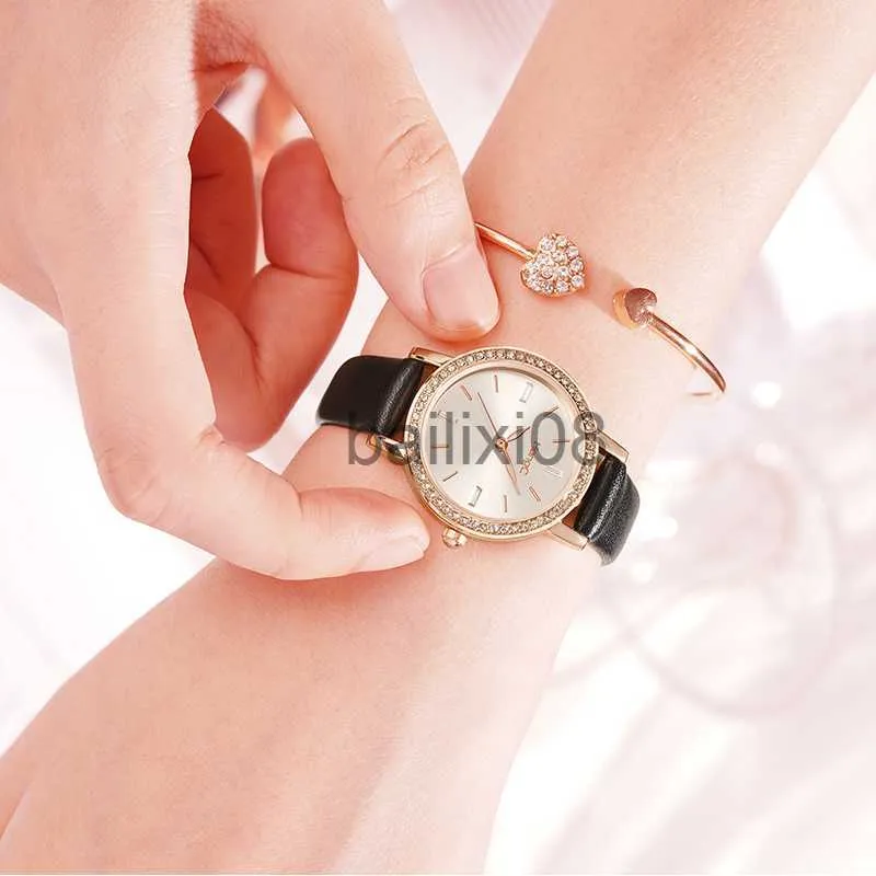 Otros relojes L38 reloj de cuarzo de lujo joven para mujer reloj Diamond Around con pulsera de cuero para Dropshipping J230728
