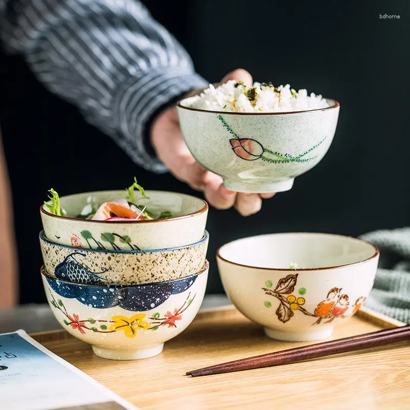 Bowls Japanse keramische rijstkom 4,5 inch retro hoogbenige commerciële vloerkraam groothandel en huishoudelijke gebruiksvoorwerpen