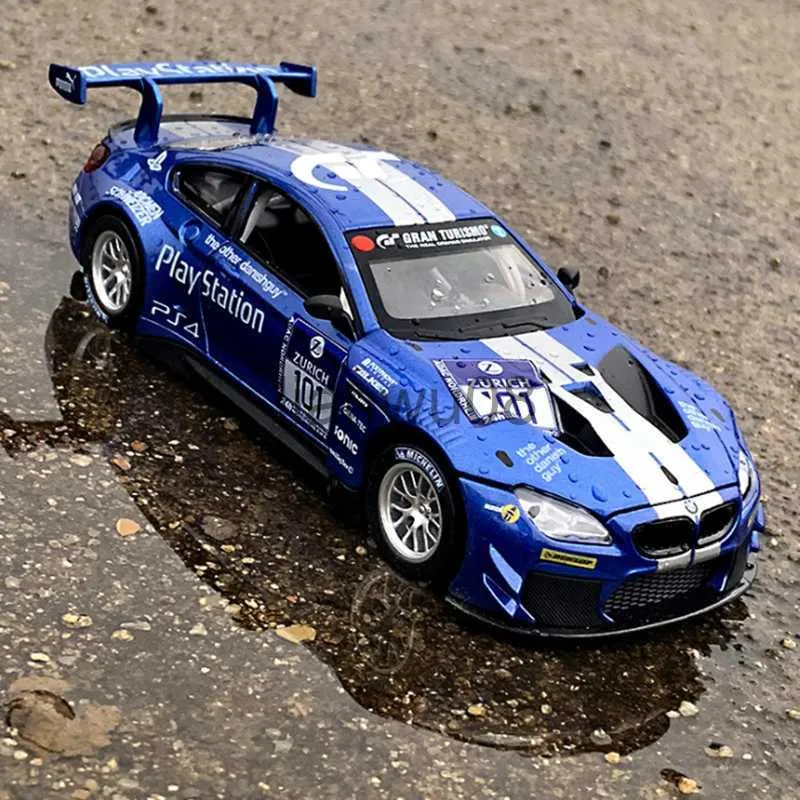 Diecast Model Arabalar 132 BMW M6 GT3 Alaşım Yarış Araba Modeli Diecasts Oyuncak Araçlar Metal Oyuncak Araba Modeli Yüksek Simülasyon Koleksiyonu Çocuk Oyuncak Hediye X0731