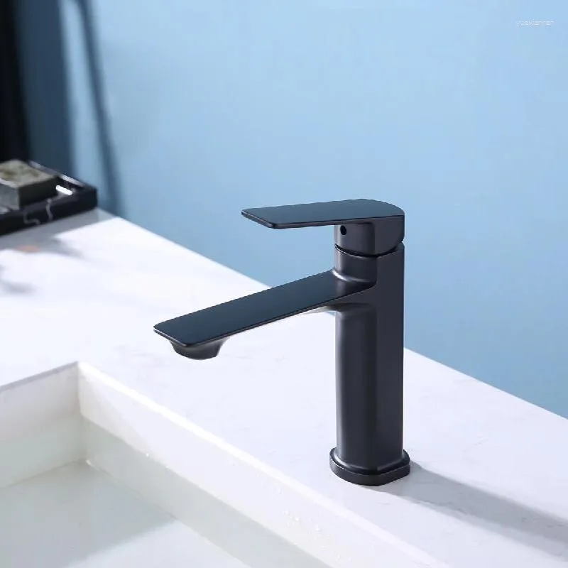 バスルームシンク蛇口黒い蛇口洗浄流域トイレテーブルとコールドキャビネットダブルコントロール