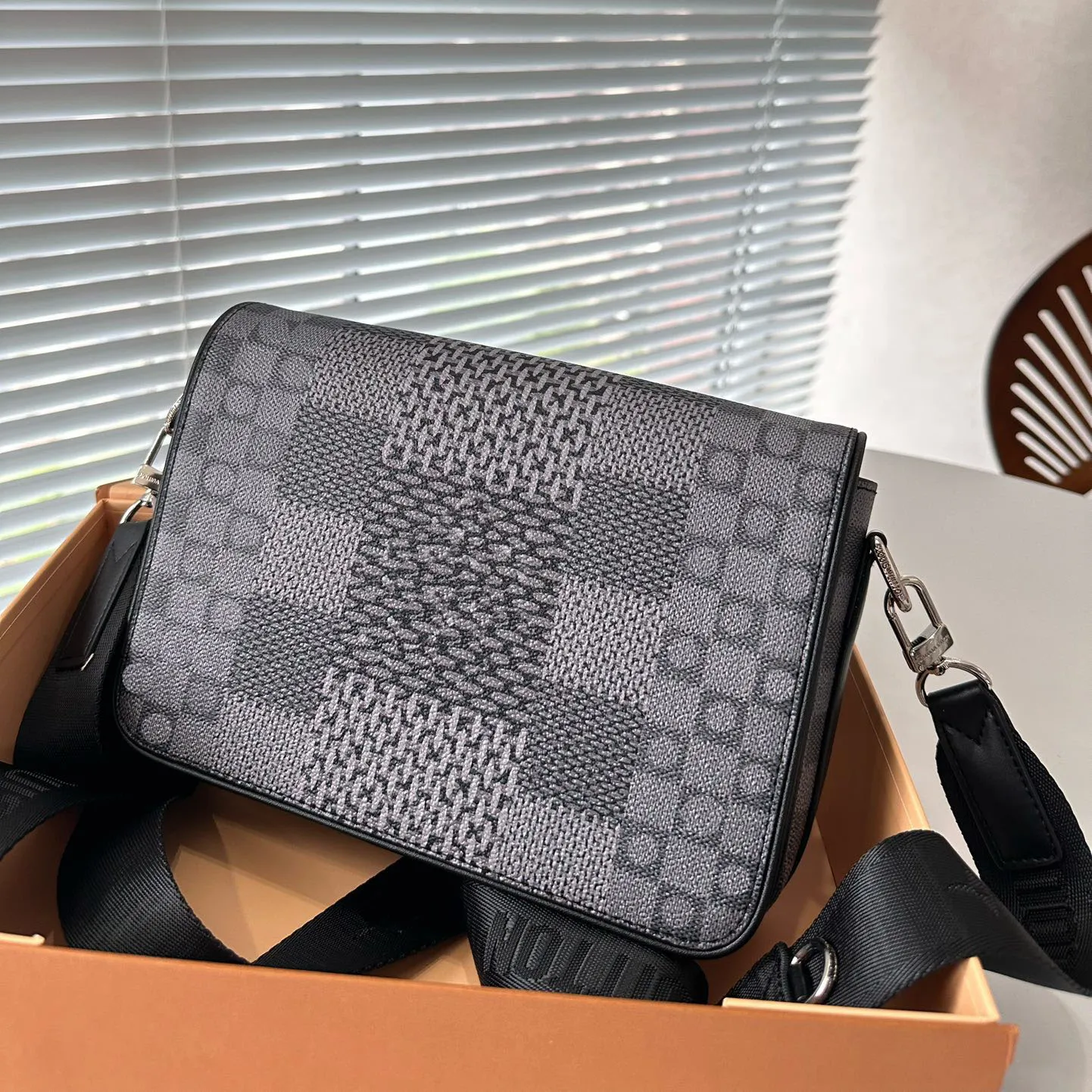 Womens designer messenger bag cheap