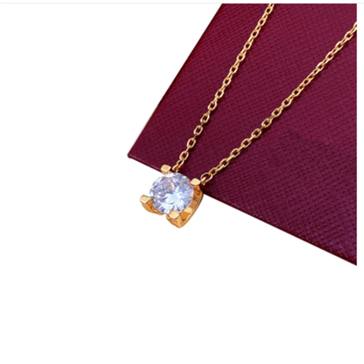 High Sense Mode Licht Luxus Stierkopf einzelne Diamant-Halskette Netz rot vier Krallen ein Diamant-Anhänger Diamant-Schlüsselbein-Kette