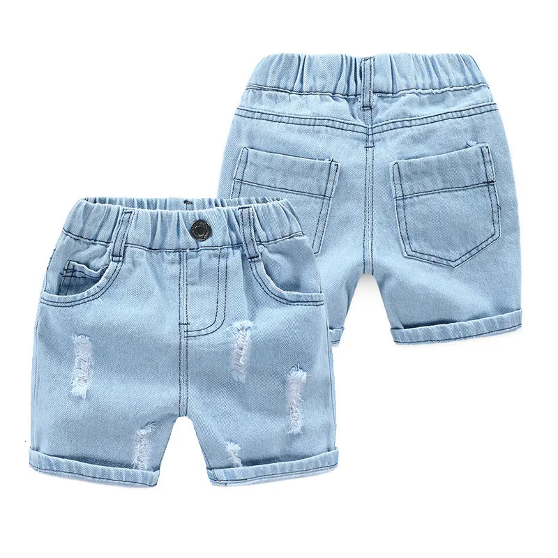 Jeans sommar baby pojkar denim shorts mode hål barn sydkorea stil pojke cowboy barn småbarn strandbyxor 230731