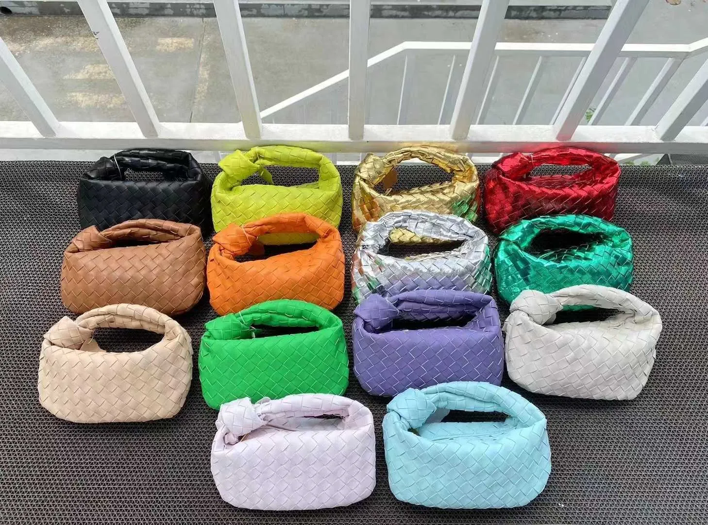 Knitting Bag Fashion Clutch Bags For Women Designer Handbag Luxury Designer Bag MINI Jodie Handbag Women Real Leather Handbags Women's Woven Knot Bag