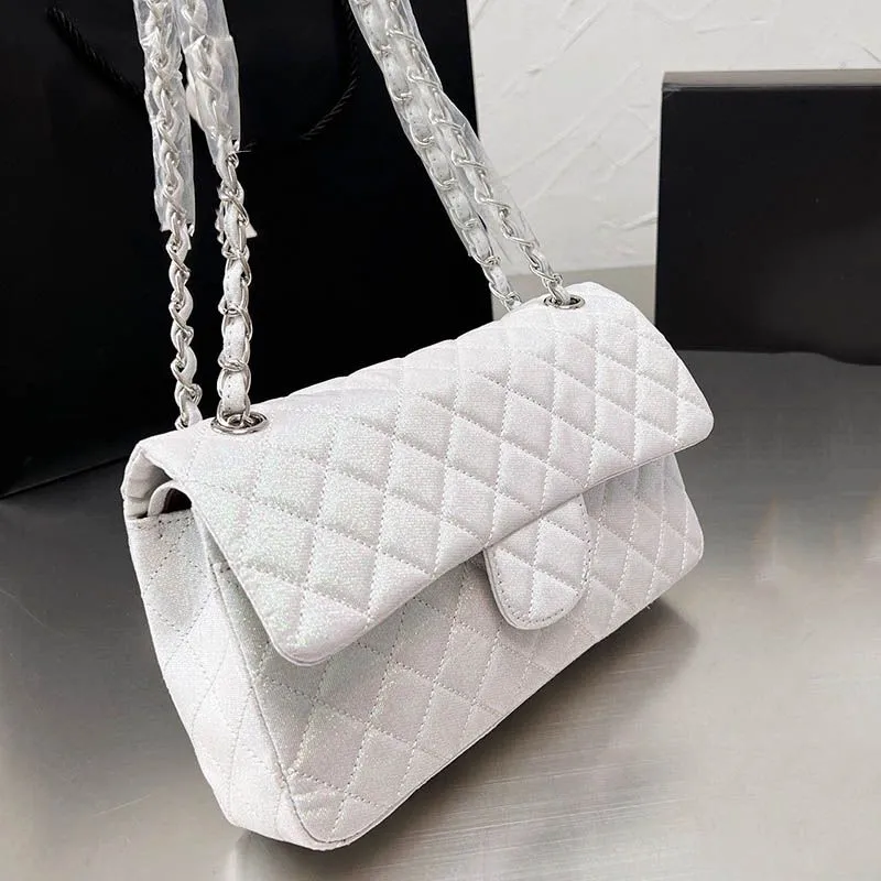 DHgate.com:2024 Crossbody Handbag: Cowhide Leather Designer DHgate.com:2024 Crossbody Handbag: Cowhide Leather Designer