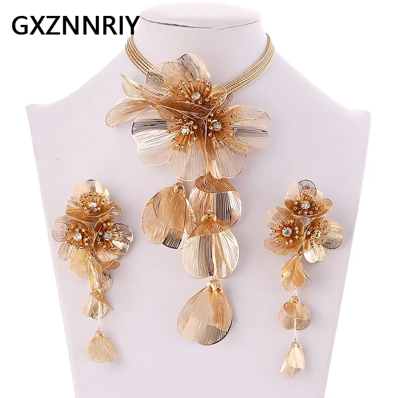 Ensembles de bijoux de mariage faits à la main en cuivre fleur collier et boucles d'oreilles ensemble mode or couleur ensembles de bijoux pour femmes accessoires cadeaux de fête à la mode 230729