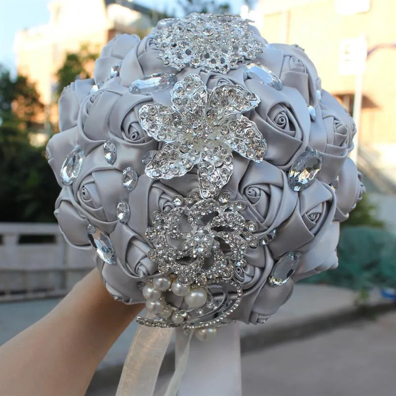 Mariage Argent Bouquets De Mariée Simulation Fleur Fournitures De Mariage Fleur Artificielle Cristal Doux 15 Bouquets De Quinceanera W228-T260d