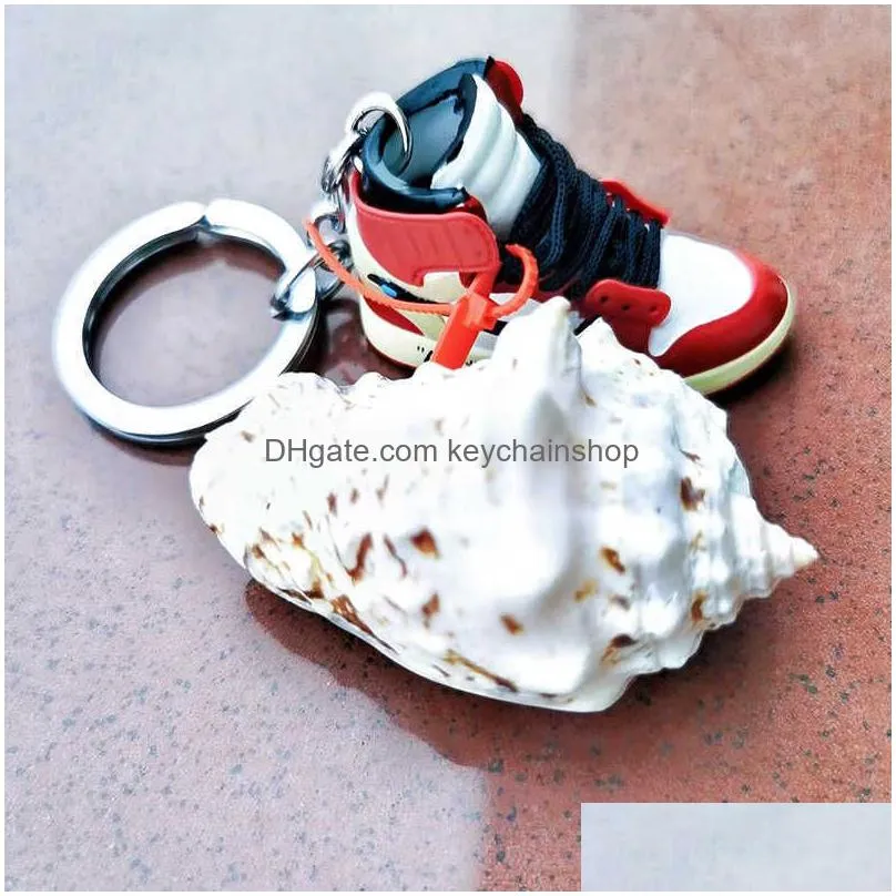 Keychains Lanyards Simation 3D Sneakers Keychain Fun Mini Pu Basketball Chaussures Courte