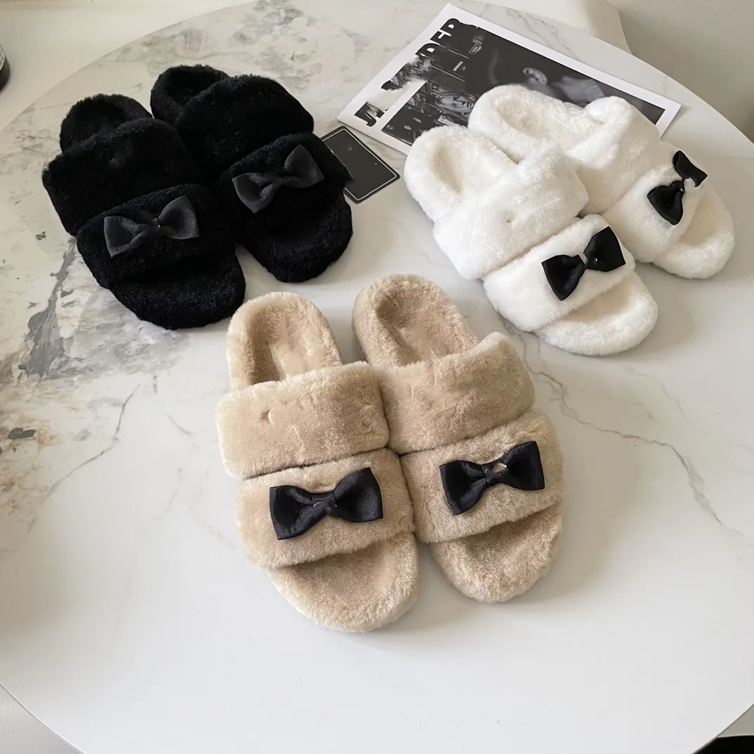 Channeaux à arc à archers Chanellies Winter Designer Fur Slippers Platform Slides Furry Fluffy Interlanche C Mules de sandale en peluche Slip On Flats Talon Slip Luxury Designer Sho