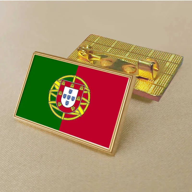 パーティーポルトガルの旗ピン2.5*1.5cm亜鉛ダイキャストPVCカラーコーティングゴールド長方形メダリオンバッジを追加して樹脂