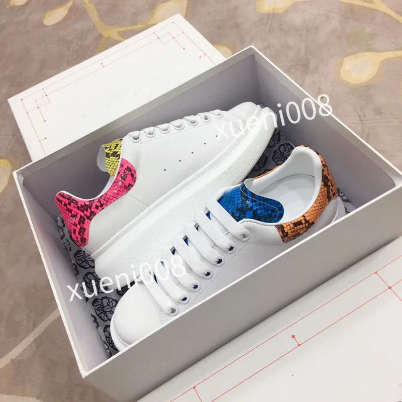 2023New Designer Casual Shoes Platform Mens Trainers For Men Airforce One Women Black White Pistasch Frost Big Size Sports Sneakers