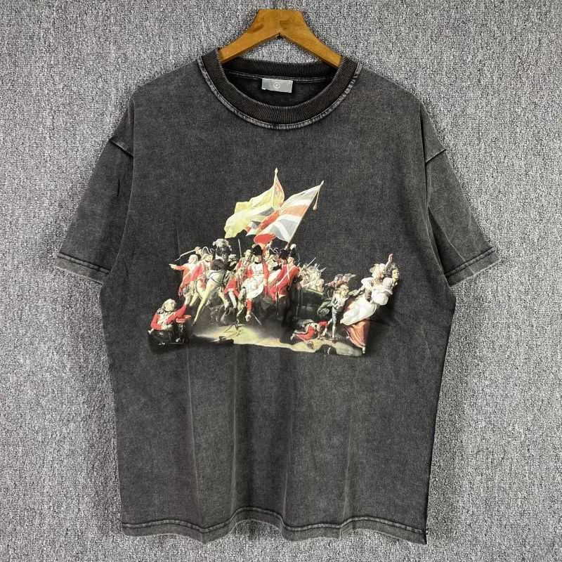 Présent Xiaozhongchao marque peinture à l'huile motif impression lavé et utilisé à manches courtes hommes ample demi T-shirt Couple