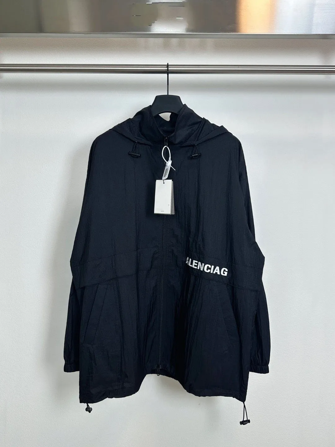 Balenciaga windbreaker dhgate deals