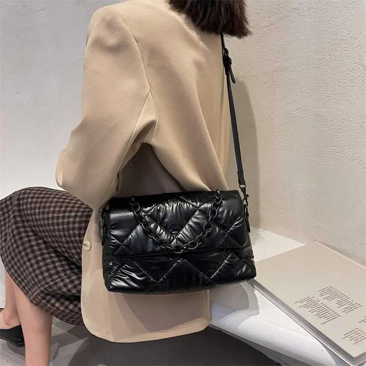 Dame Avondtassen Donszak Katoenen Jas Nieuwe Dames Crossbody Herfst en Winter High End Niche Design Opvouwbare Diamond Grid Kussentas