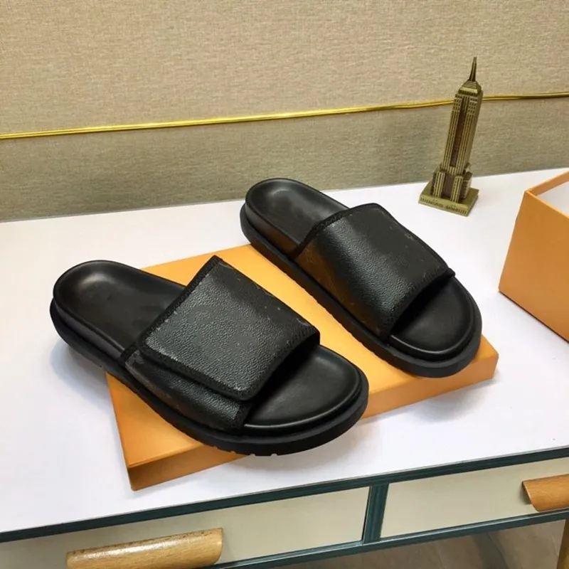 Tasarımcı Ayakkabı Miami Katır Terlik deri Flip Flop Düz Terlik en kaliteli sandaletler Erkek ve kadın terlikleri kahverengi siyah Şık Kadın Ayakkabıları