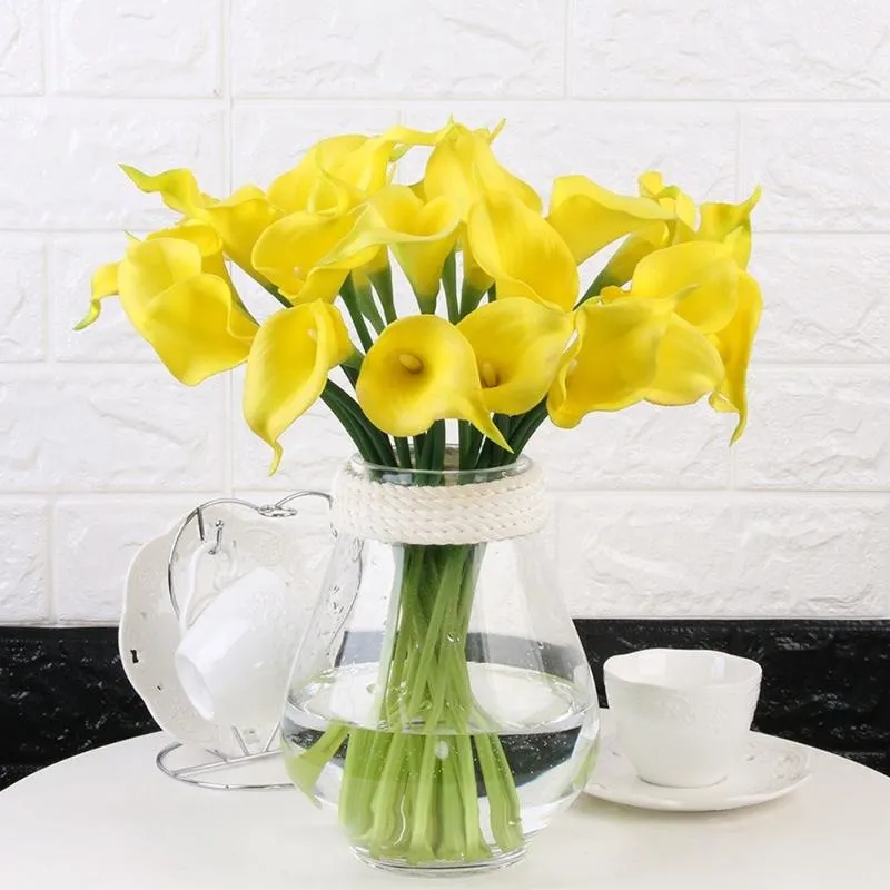 Ghirlande di fiori decorativi 1 Pz Calla artificiale Organizzare la tavola della casa di nozze con la decorazione del vaso Piante finte Presente Bouquet Bella seta