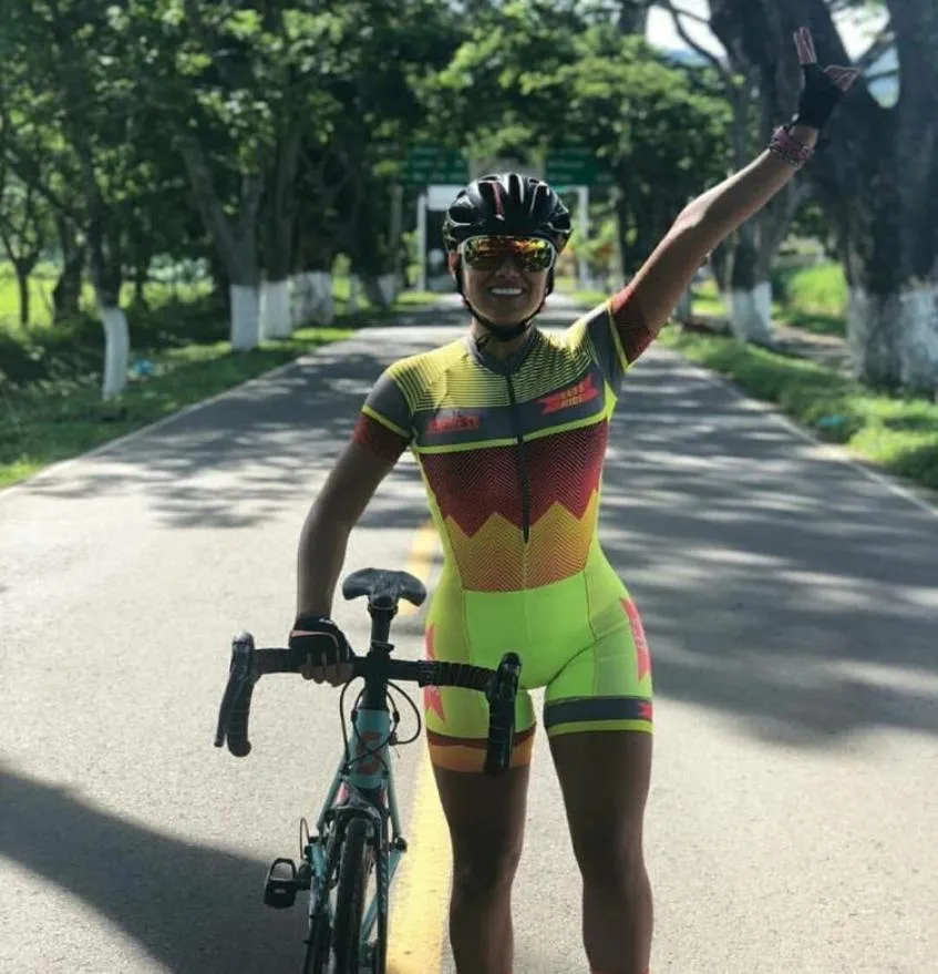 2019 Pro Team Triathlon Pak Women039s Wielertrui Schaatspak Jumpsuit Maillot Fietsen Ropa ciclismo set roze gel pad 0116435350