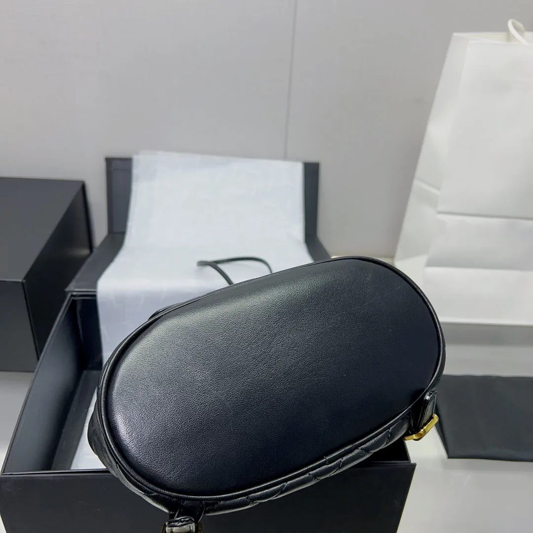 Designer mini backpack purse luxury backpack one-shoulder diagonal cross-body female channel wallet business card holder wallet Duma mini handbag