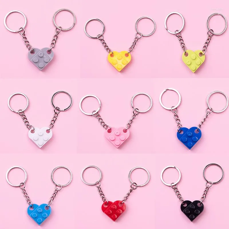 Keychains Colored Building Block Splicing Heart-Shaped Key Chain Toy Couple Friendship Creative Birthday Gift Accessories