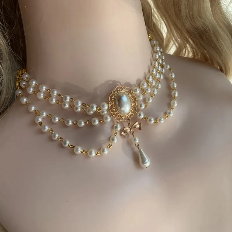 Women Choker Necklace: Elegant Double Layered Pearl Choker
