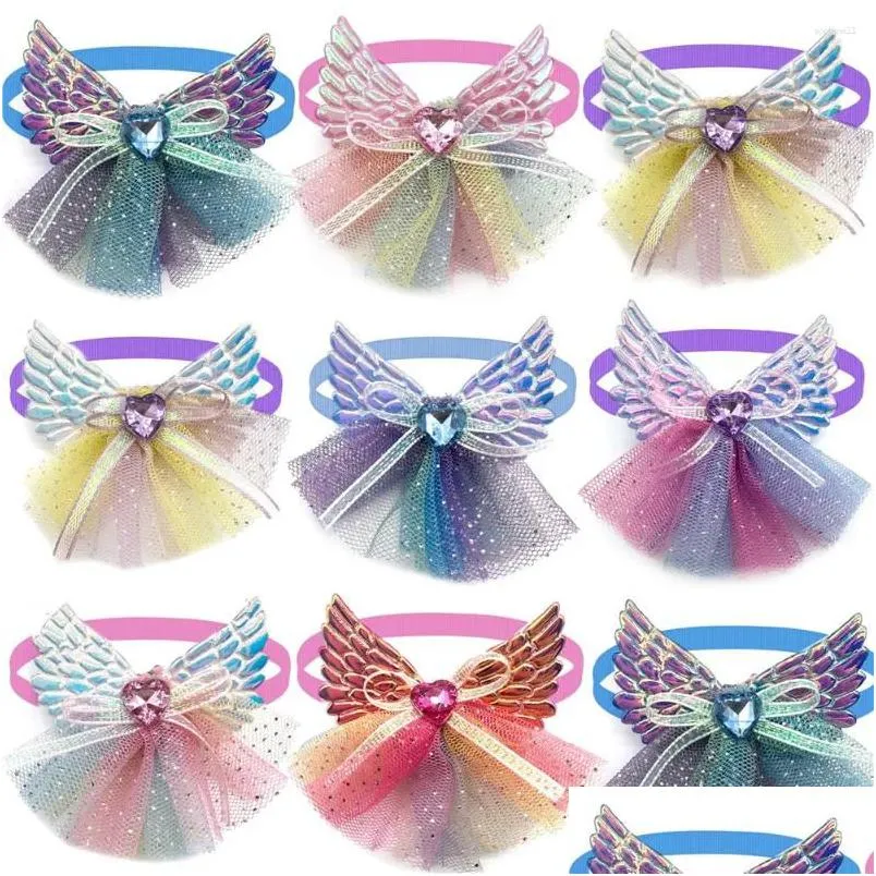 Vêtements de chien Vêtements de chien 50 / 100pcs Accessoires de chiens de compagnie de mode Style d'aile Petit chiot Chat Bowties Fantaisie Cravate en dentelle Fournitures de toilettage DH7SY