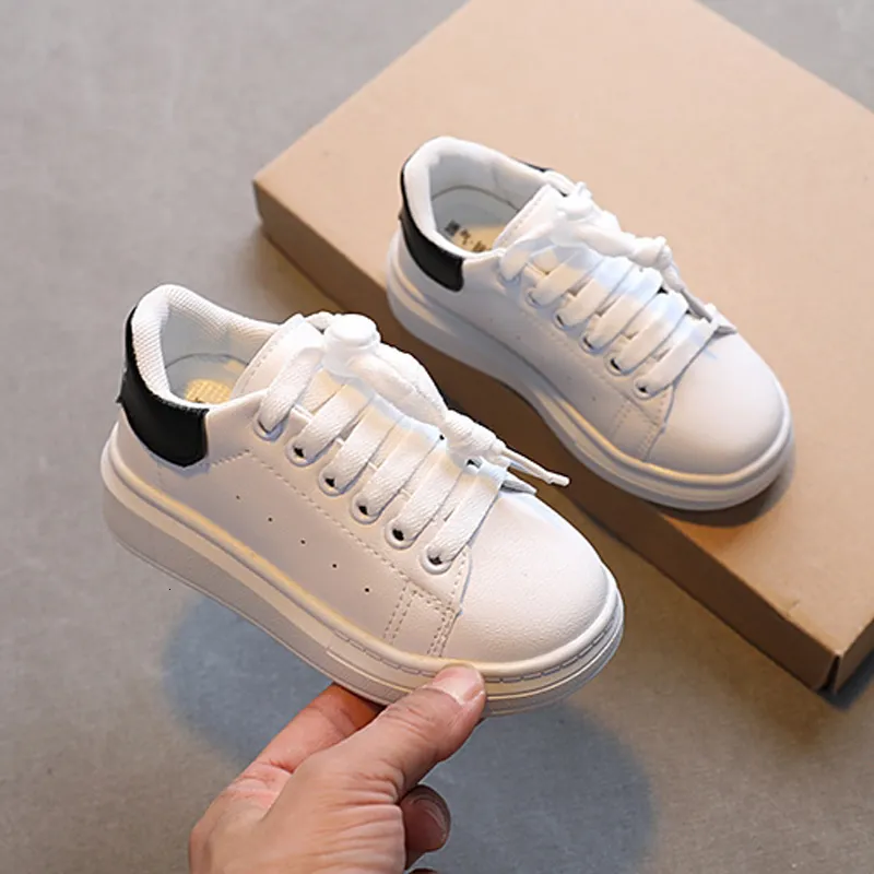 Zapatillas deportivas blancas de niños Talla de calzado 29 Color BLANCO