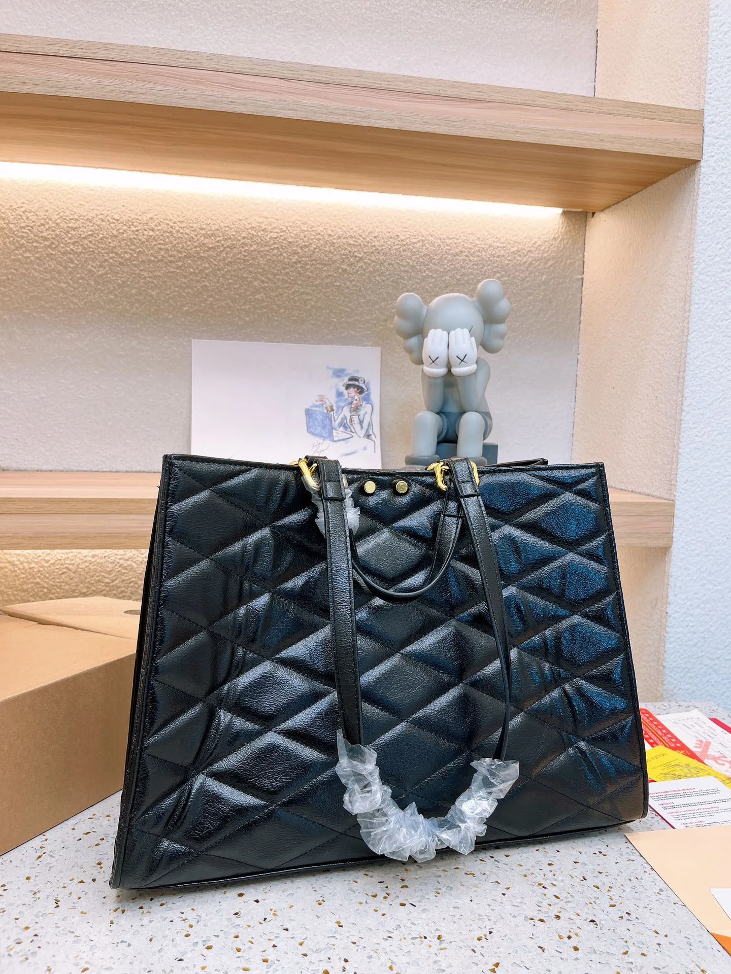 DHgate.com:2024Luxury Leather Tote Bag | Diamond Pattern DHgate.com:2024Luxury Leather Tote Bag | Diamond Pattern