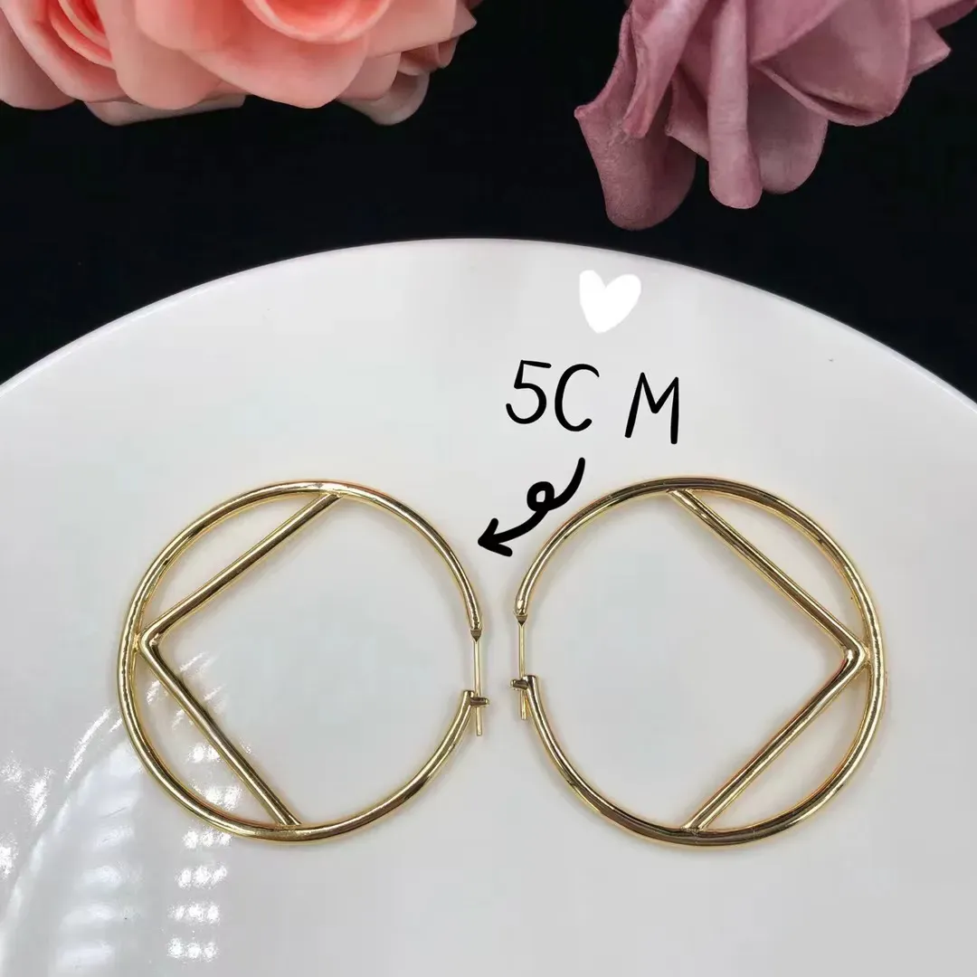 Brincos de argola grandes clássicos femininos 18k letras douradas brinco de designer 5cm para festa de casamento aniversário presente joias