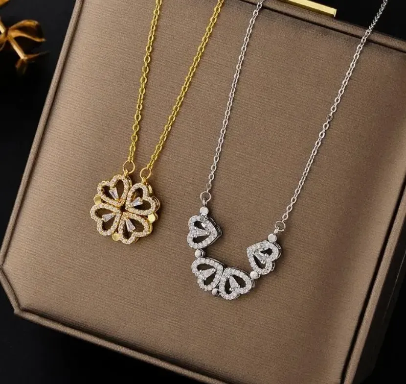 Volledige diamant Little Love Een multi-dragende Love Clover-ketting voor dames als cadeau voor vriendin met titanium stalen slot Bone Chain Temperament