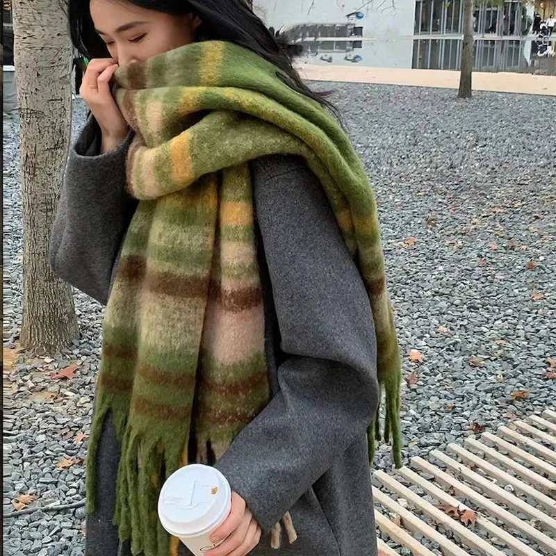 Scarves Mohair Plaid Scarf Women Green Winter Thick Tassel Shawl Warm Rainbow Christmas Muffler 231101