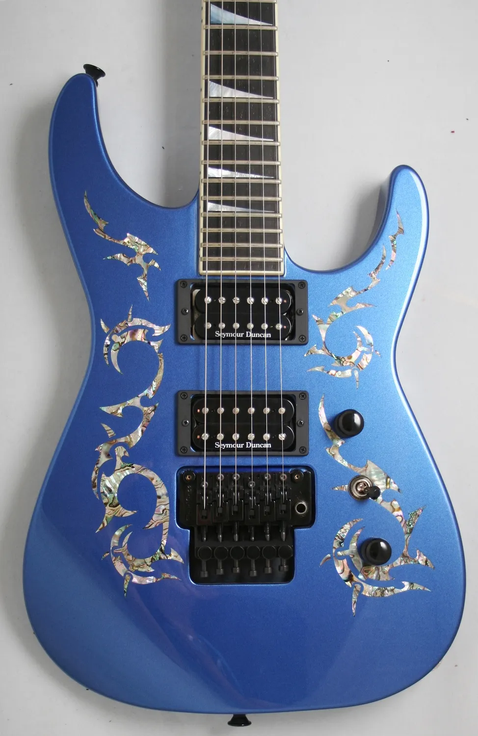 Hot sell good quality Electric guitar Custom Shop SL2H Soloist Features - Musical Instruments