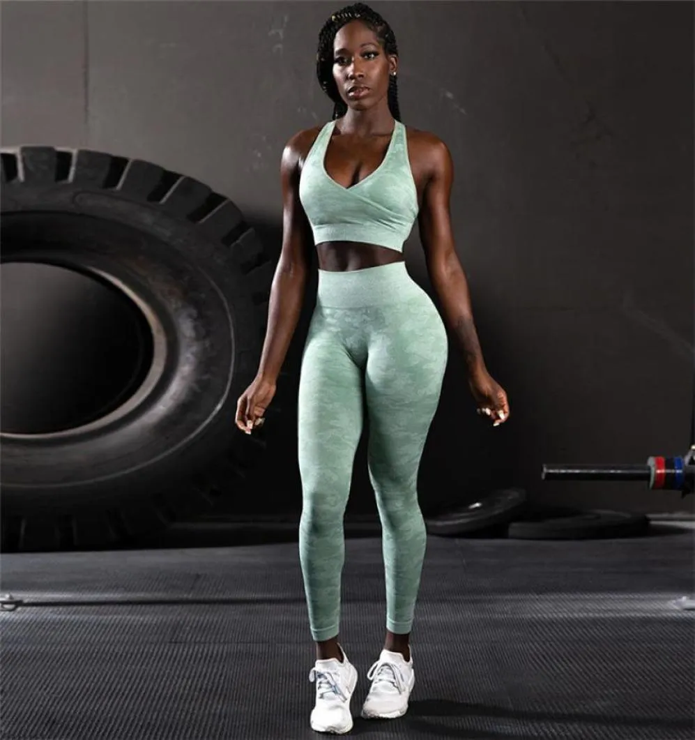 Camouflage Sport Yoga Set Tracksuit Suit Suit Women Sport Suit التدريب على الركض مجموعة الرياضة Bralegging Yoga Gym Clothing8170971