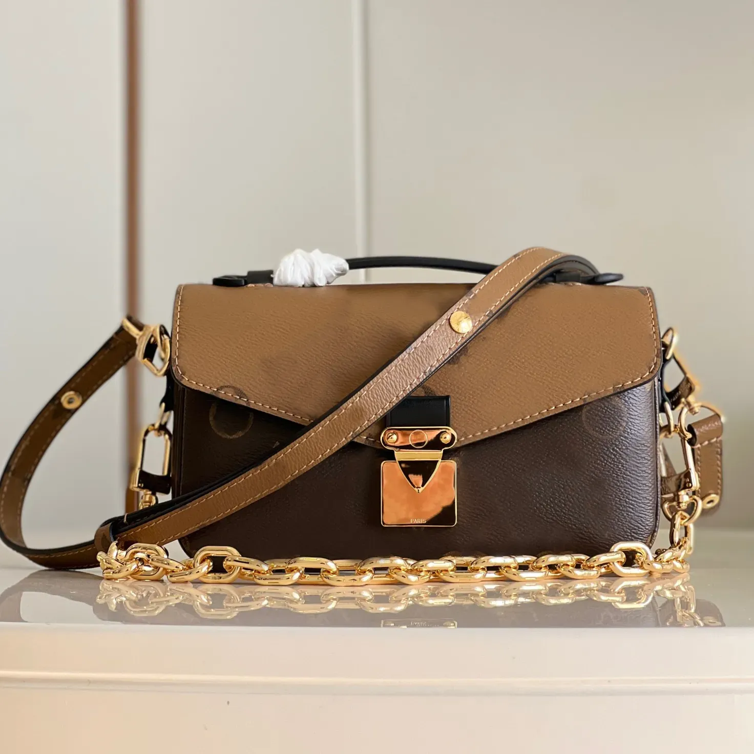 عالي الجودة Pochette East West Metis Vintage Designer Handbags Clutch Leather Classic Chain Bag Contain