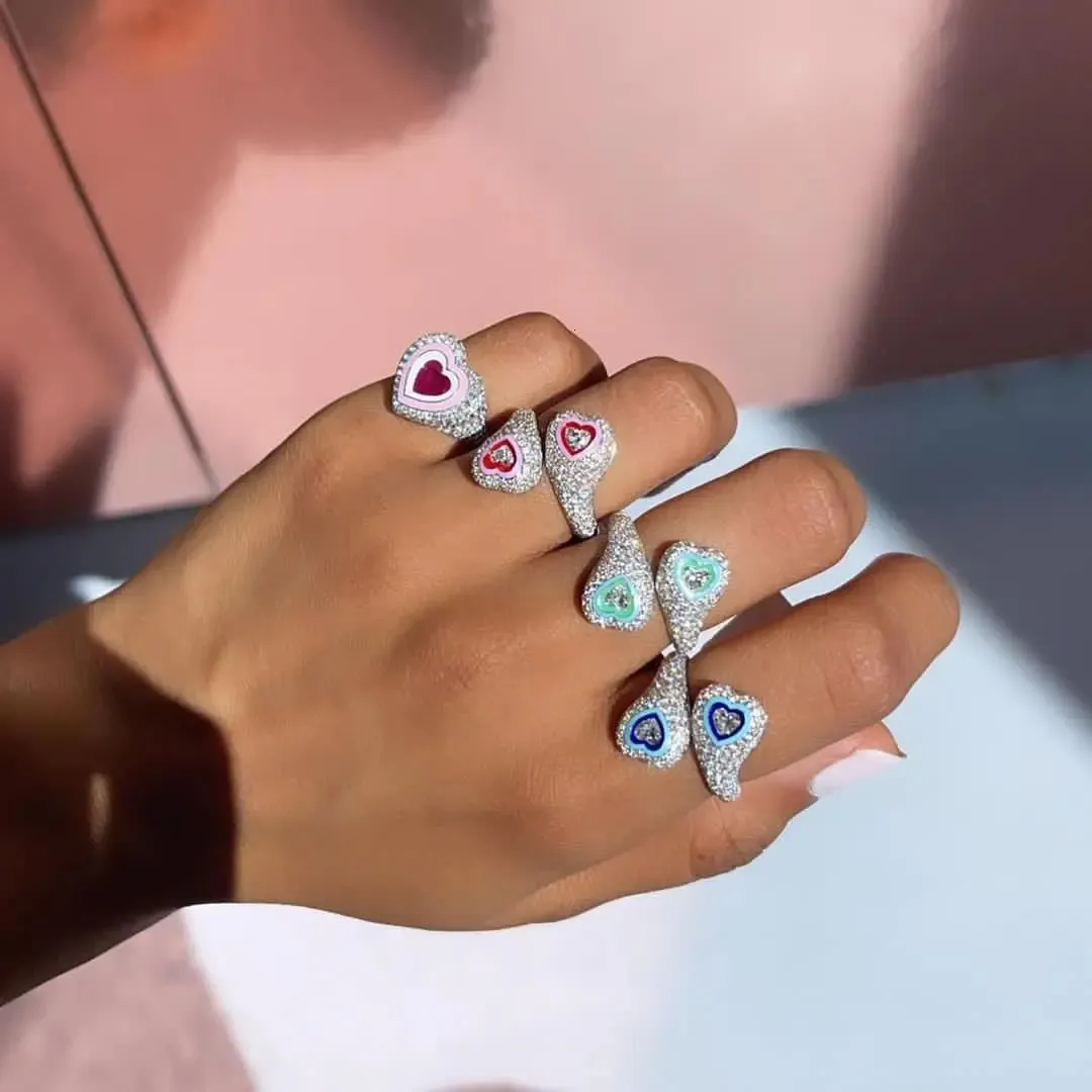 Wedding Rings Micro Pave CZ Enamel Design Heart Shaped Ring Full Finger Fashion Women Jewelry 231101