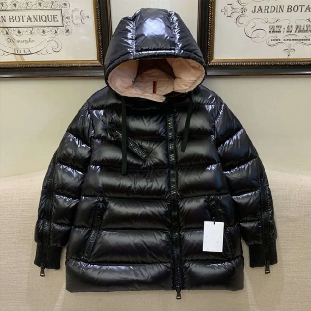 Designer Luxury Chaopai Classic Down Jacket Femmes en hiver, Nouvelle isolation épaisse en peluche pour hommes et femmes, Veste courte, Haut polyvalent