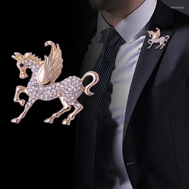 Broschen Mode Strass Kristall Brosche Metall Tier Pferd Revers Pins Herren Anzug Abzeichen Luxulry Schmuck Zubehör