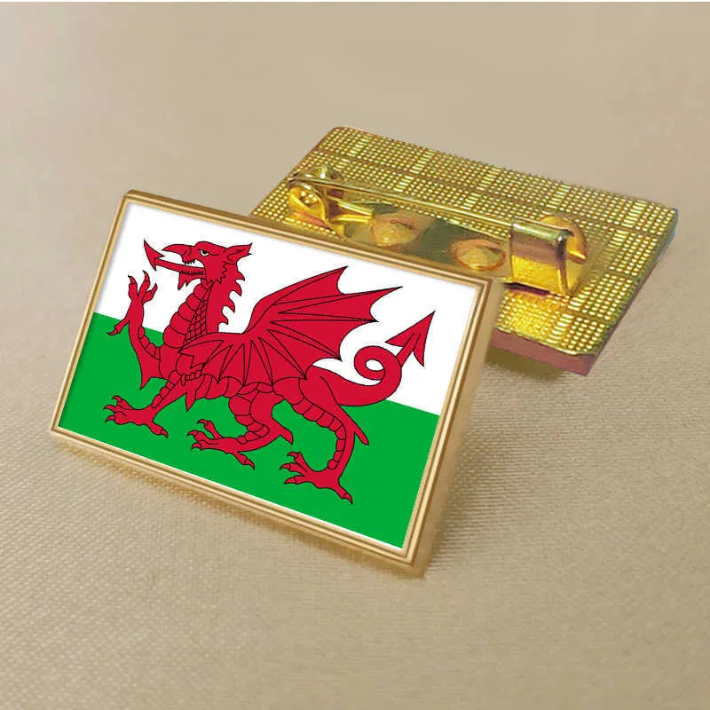 Party Welsh Flag Pin 2.5*1,5 cm zink gjuten PVC färgbelagd guld rektangulär medaljongemblem utan tillsatt harts