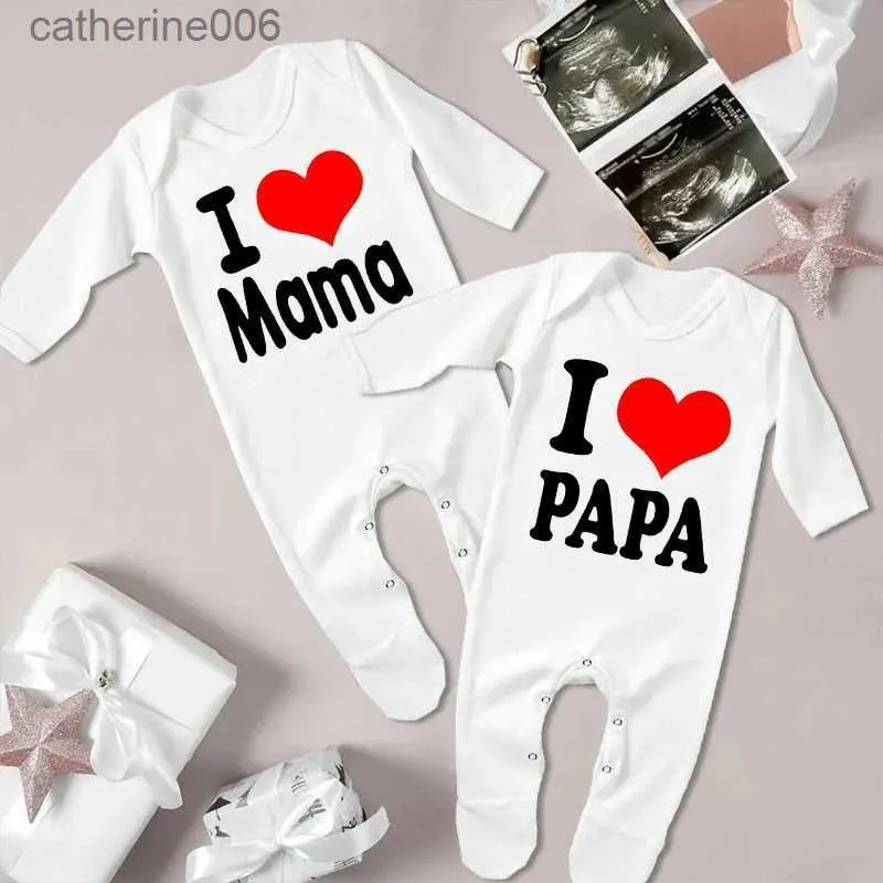 Overalls I Love Papa Mama Baby Strampler Schlafanzug Baby Coming Home Outfit Newbron Duschgeschenk Junge Mädchen Süßer Schlafanzug Kleinkind Weißer Strampler L231101