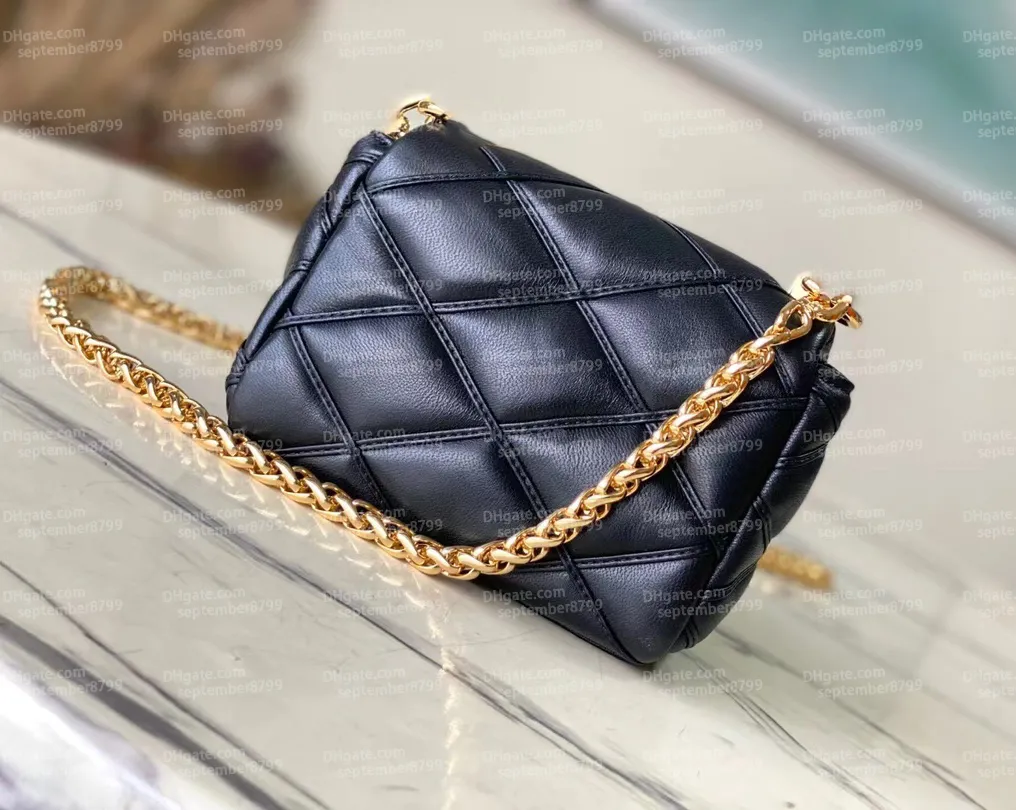 Designer Flap Bags 10a Topkwaliteit Dames Luxe Mode Pico Go 14 Mini Tassen Lambskine Ketting Schoudertas Cosmetische Crossbody Tassen Koppelingszak Damesband 15 Cm Met Doos Van 271 03 DHgate