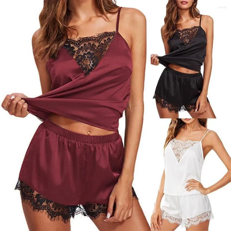 Vêtements de nuit pour femmes 2 pièces Sexy pyjama ensemble femmes dentelle Patchwork Satin soie Spaghetti sangle haut Shorts Femme Pijamas