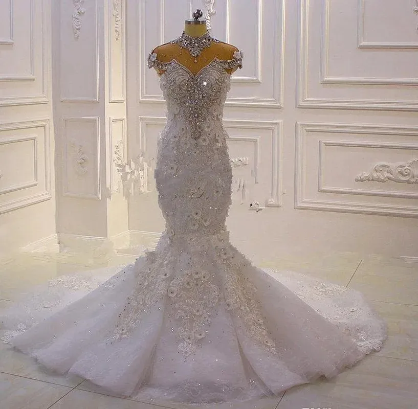 2024 Luxurious Crystal Beaded Mermaid Wedding Dresses Vintage Arabic Dubai 3D Flowers Plus Size Bridal Gown Robe De Mariage Customed