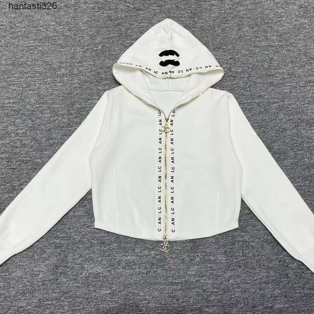 Prendas de abrigo Chaquetas delgadas Suéteres Mujer Sudaderas Diseñadores para mujer Chaqueta Negro Blanco Abrigos de manga larga Ropa de mujer4